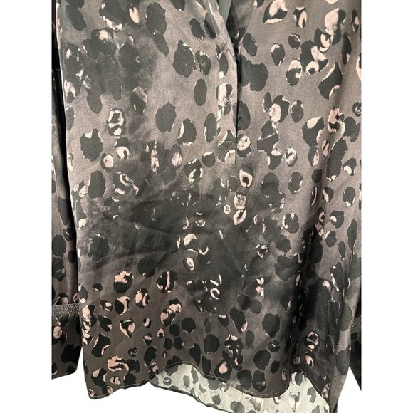 GoSilk V Neck 100% Silk Blouse, Metallic Cuff Washable Size S, Pre-owned EUC - Picture 2 of 7